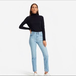 Everlane Cheeky Straight Jean